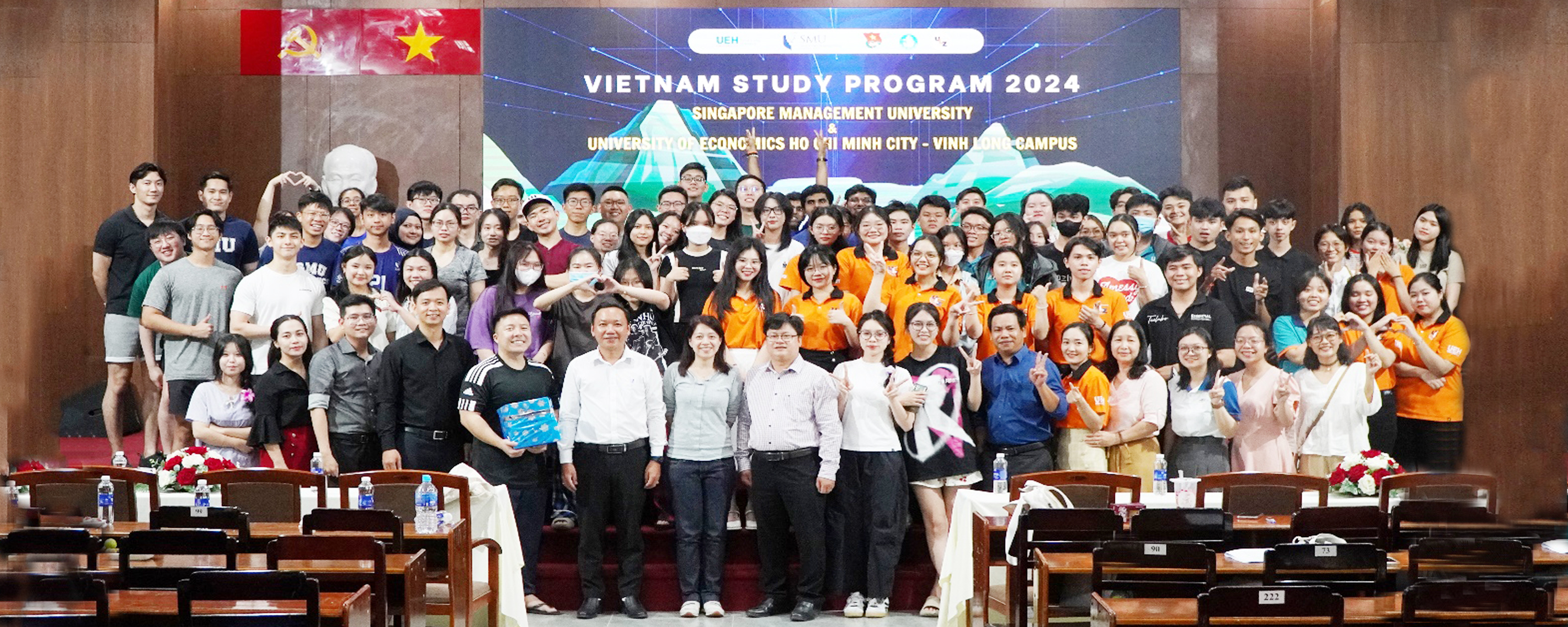 UEH tổ chức chương trình giao lưu sinh viên quốc tế Trường Đại học quản lí Singapore (SMU) với sinh viên Phân hiệu Vĩnh Long

