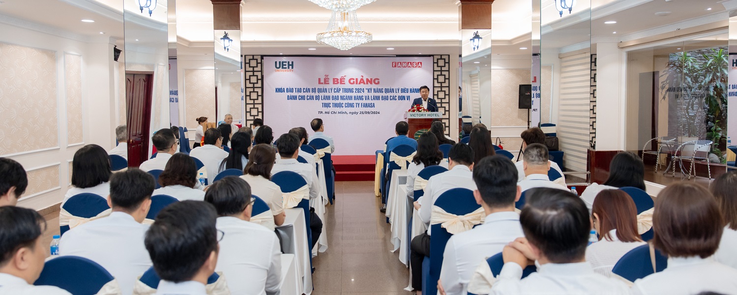 Closing Ceremony and Certificate Awarding Ceremony of the Training Course on "Executive Management Skills" for Ho Chi Minh City Book Distribution Joint Stock Company - Fahasa