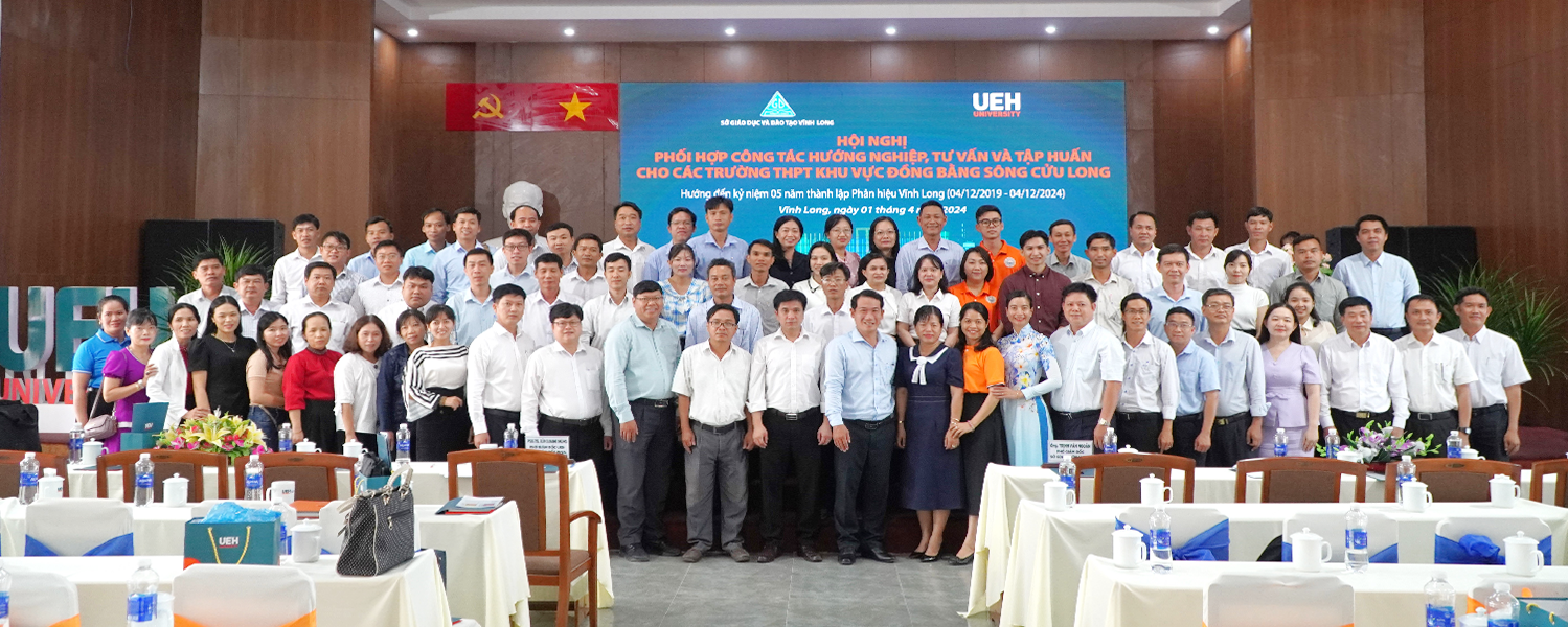 Boards of Directors of High Schools Jointly Attending the Conference on Career Orientation and Consulting, and Participating in Special Training Courses for High Schools in the Mekong Delta Region


