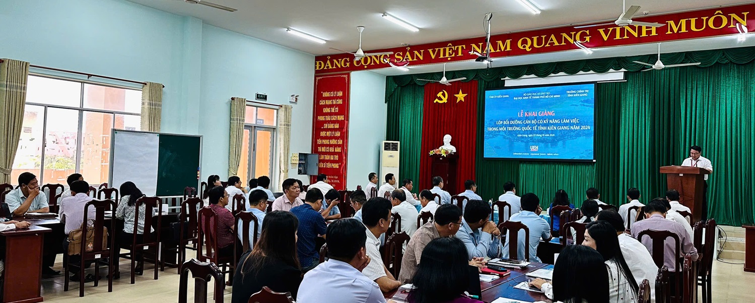 Opening Ceremony of the Training Program for Civil Servants in Working Skills in International Environments in Kien Giang Province 2024